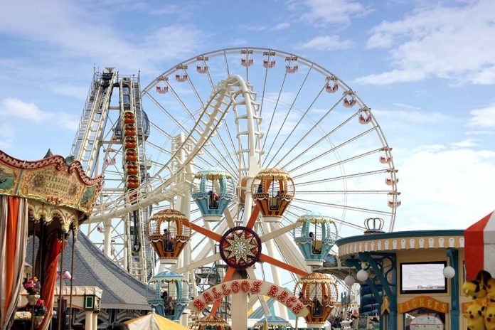 14-Year-Old Dies After Fall From Amusement Park Ride