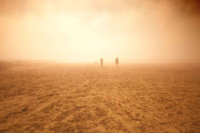 Sandstorm in Iraq Leads to 5,000 People Being Hospitalized