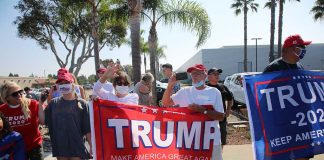 Guards Reportedly Called on To Remove Trump Supporters